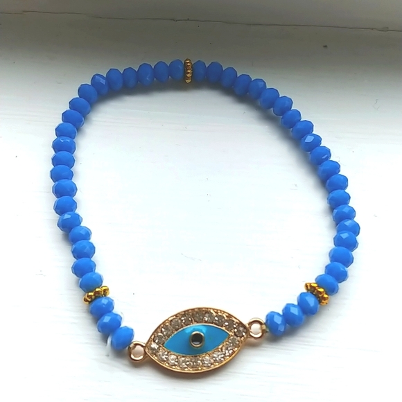 ✨BOGO✨ Evil eye dainty bracelets NWT - Picture 3 of 4